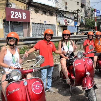 Hanoi Vespa Tours: Hanoi Countryside Vespa Tours