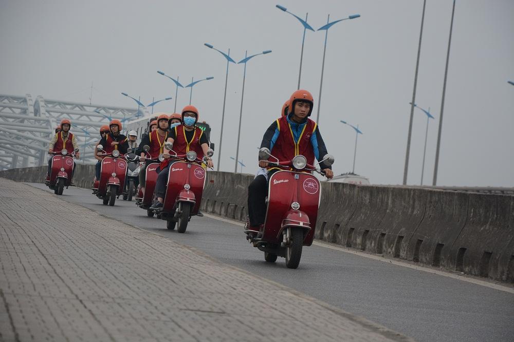 Hanoi Vespa Tours: Hanoi Countryside Vespa Tours