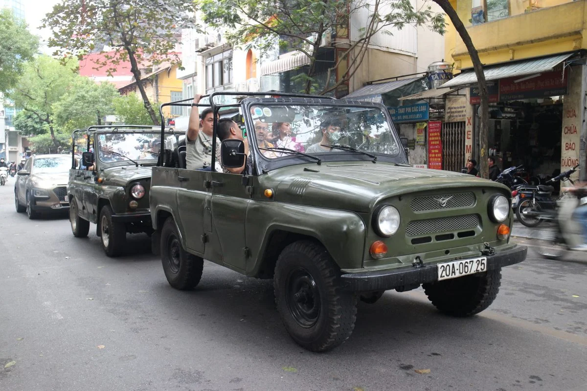 Hanoi Jeep Tours: Hanoi City Jeep Tours Food + Culture+ Sights + Fun