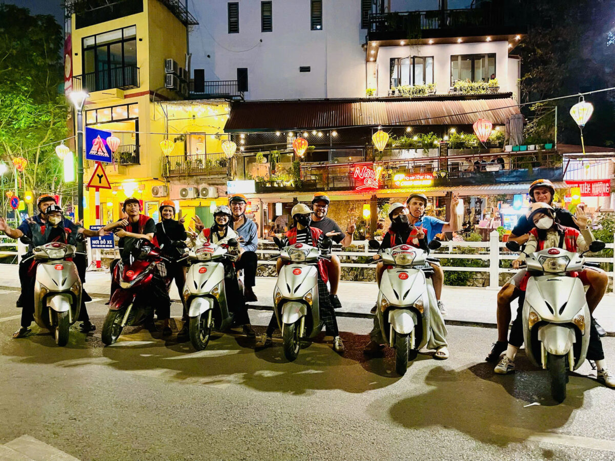 Hanoi Food Tours Led By Women: Hanoi By Night Foodie Motorbike Tour 