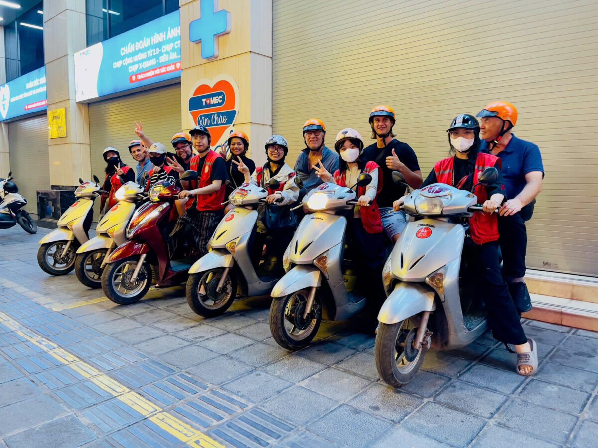 Hanoi Food Tours Led By Women: Hanoi By Night Foodie Motorbike Tour 