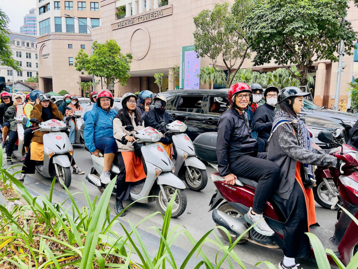 Hanoi Food Tours Led By Women: Hanoi By Night Foodie Motorbike Tour 