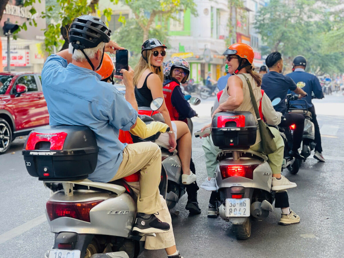 Hanoi Food Tours Led By Women: Hanoi By Night Foodie Motorbike Tour 