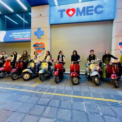 Hanoi Food Tours:  Hanoi Vespa Food Tours