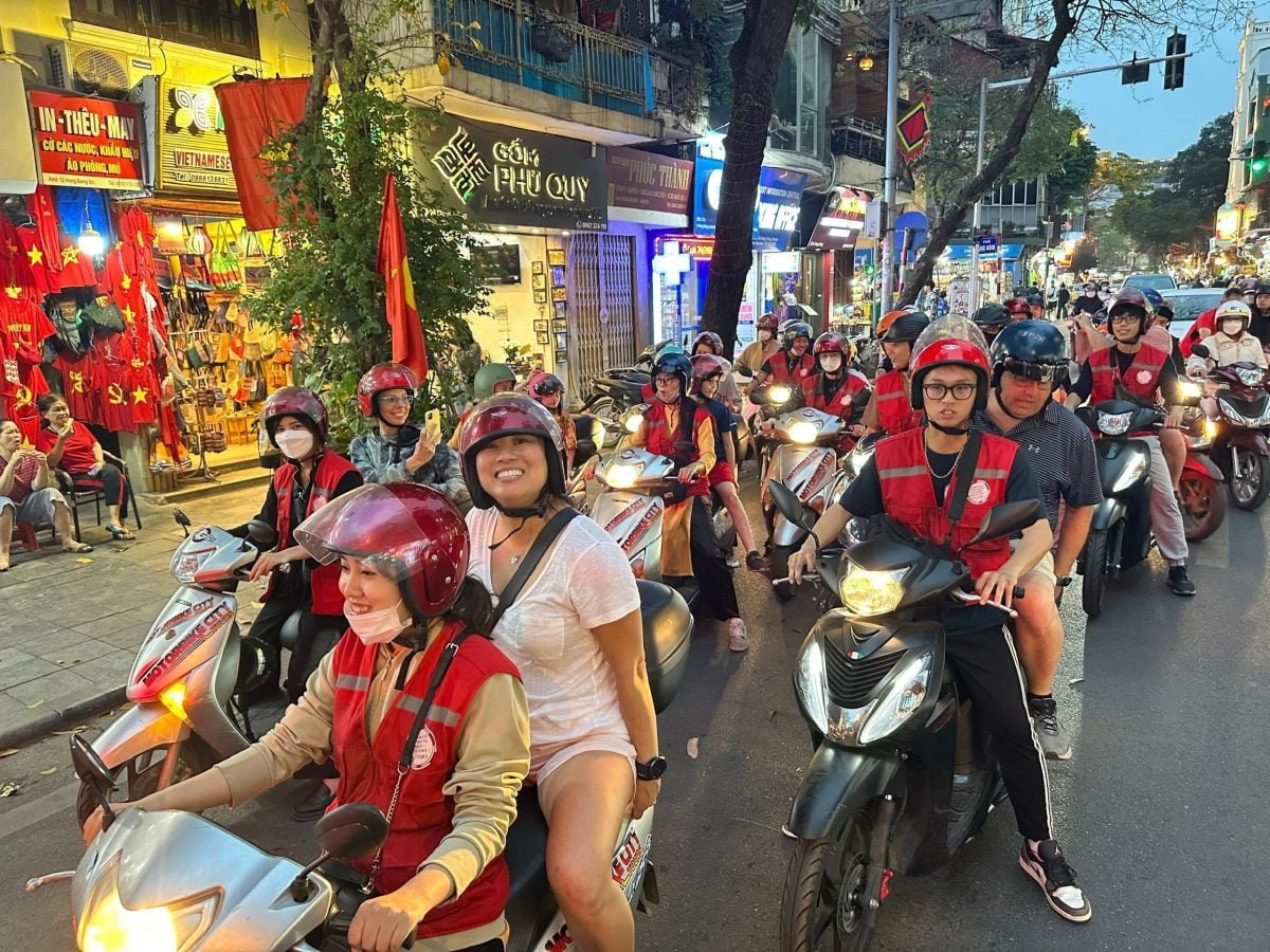 Hanoi Jeep Tours: Hanoi City Jeep Tours Food + Culture+ Sights + Fun