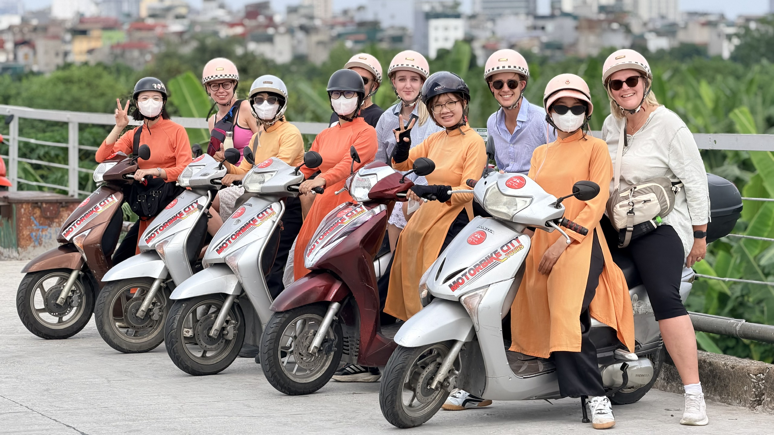 Hanoi Vespa Tour for Travelers With a Short Hanoi Stay Hanoi Vespa Tour for Travelers With a Short Hanoi Stay